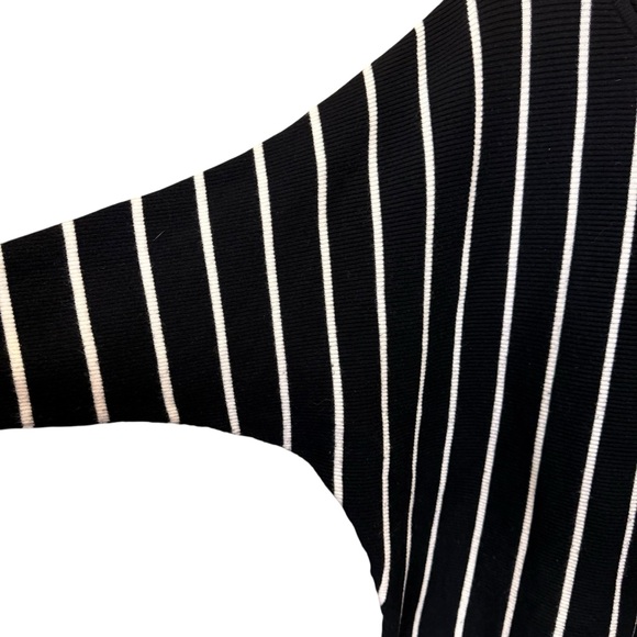 Philosophy Woman Black and White Striped Long Sleeve Sweater sz 2X - Picture 2 of 9